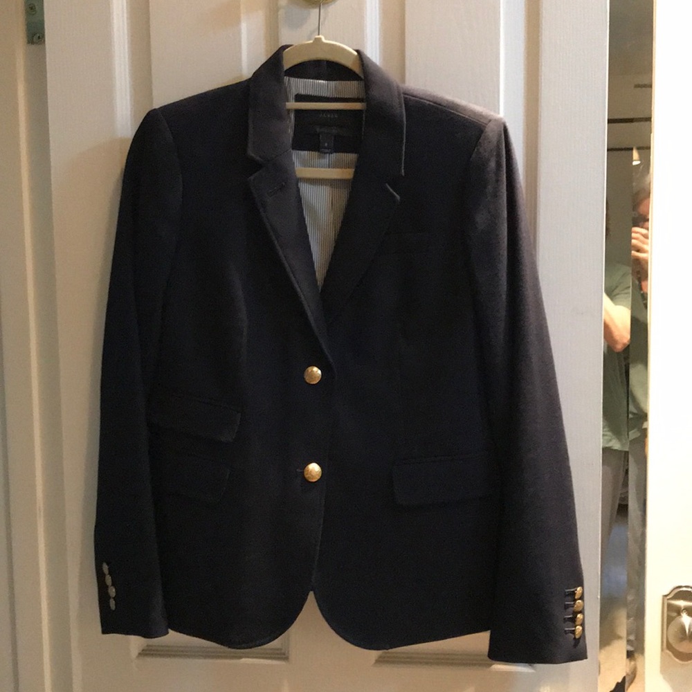 J Crew Classic Schoolboy Navy Blazer, size 8